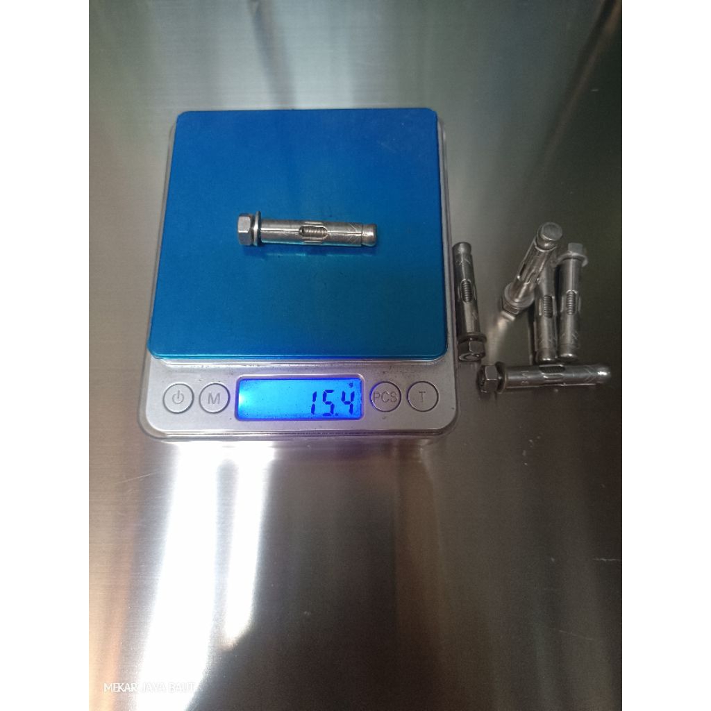 dinabolt m 8 x 5cm stanlist