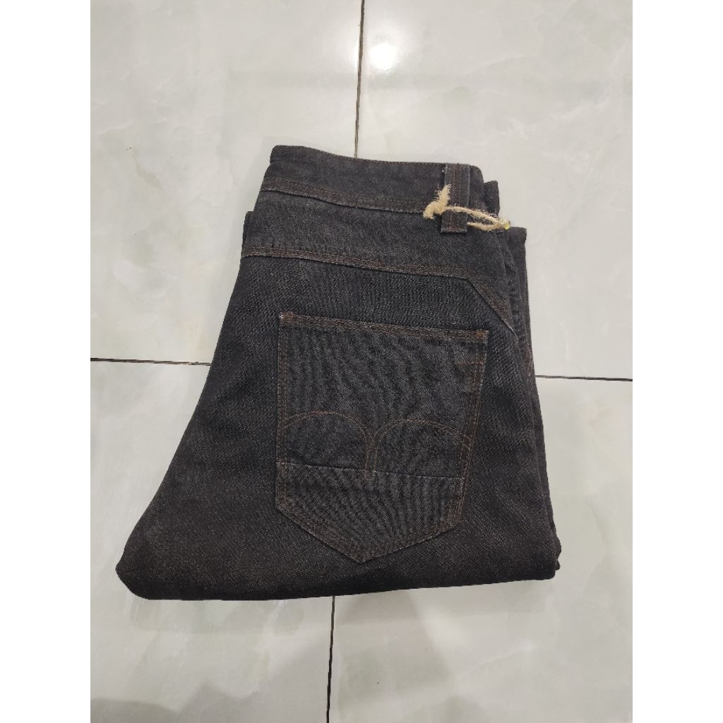 Celana Panjang Pria LOIS Warna Hitam Garment,Model Standart UK 30, 100%Original