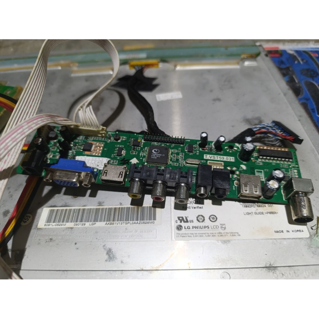 MAINBOARD UNIVERSAL TV LCD IKEDO 17"
