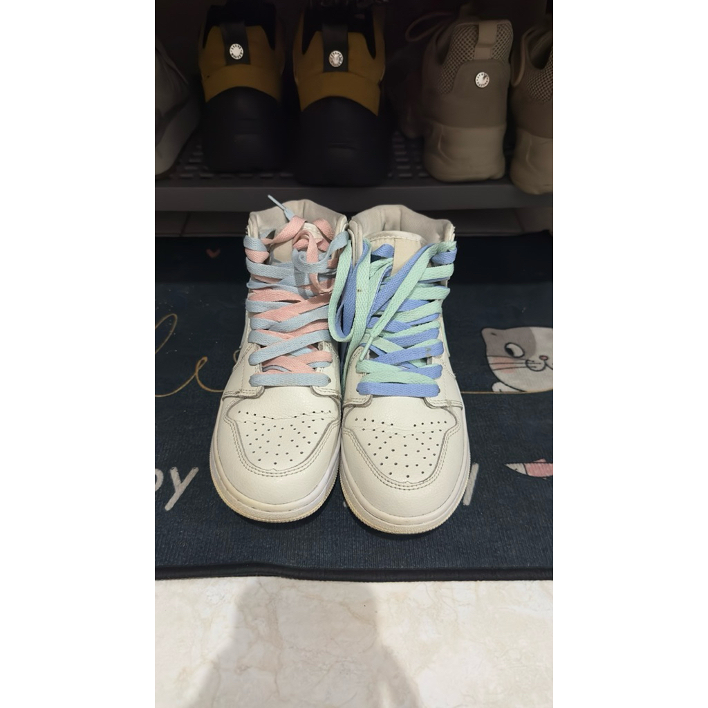 PRELOVED jordan mid high phantom multicolor