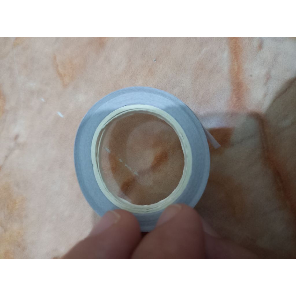 

1 gulung pita balon 5m untuk ikat balon warna silver