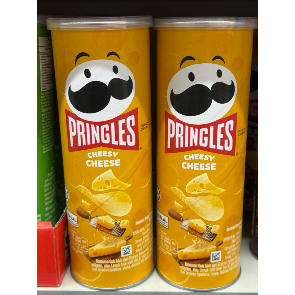

PRINGLES CHEESY CHEESE 102gr SNACK CHIPS