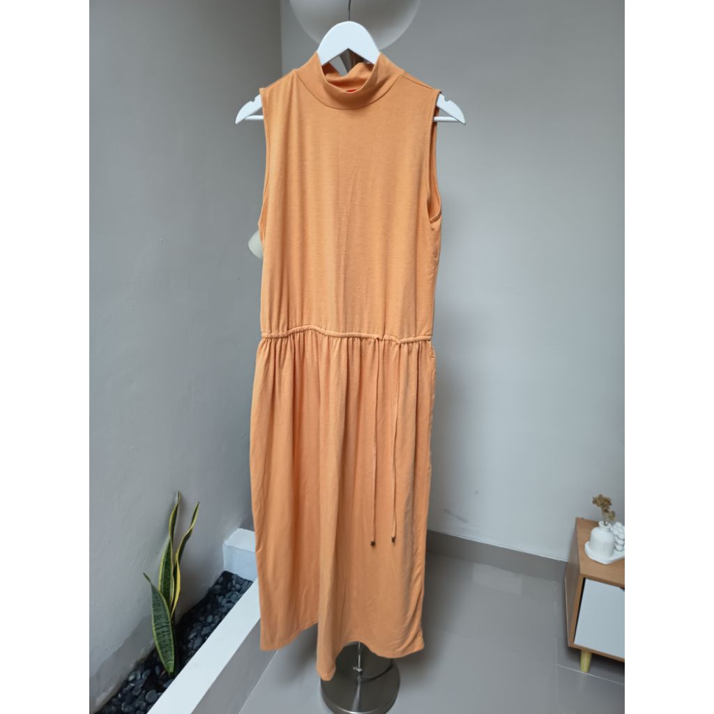 GRAPHIS knit Maxi dress Ukuran M