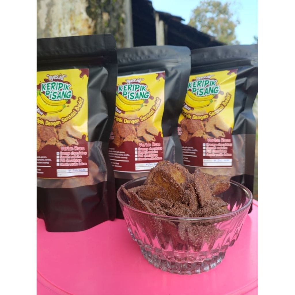 

Kripik Pisang Nyes Aneka Rasa Coklat/Matcha/Vanilla/Creamy 100 gram
