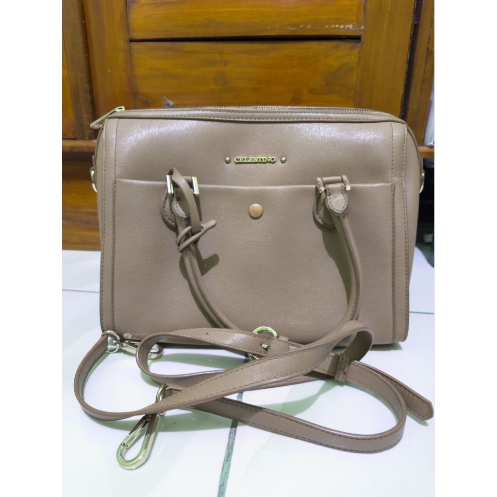 Tas wanita (Calestino)