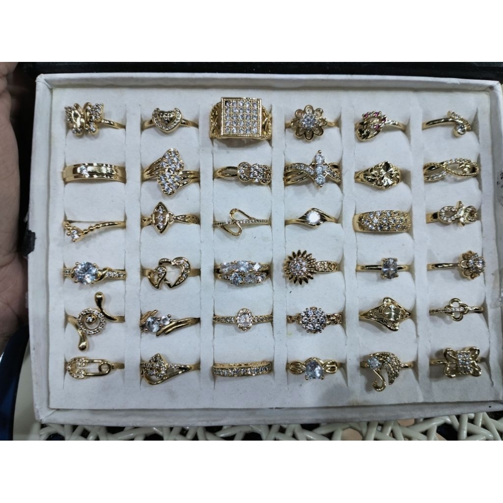 Cincin Emas Imitasi Wanita Mewah | Perhiasan Lapis Emas Anti Luntur Murah Elegan – Zona Perhiasan