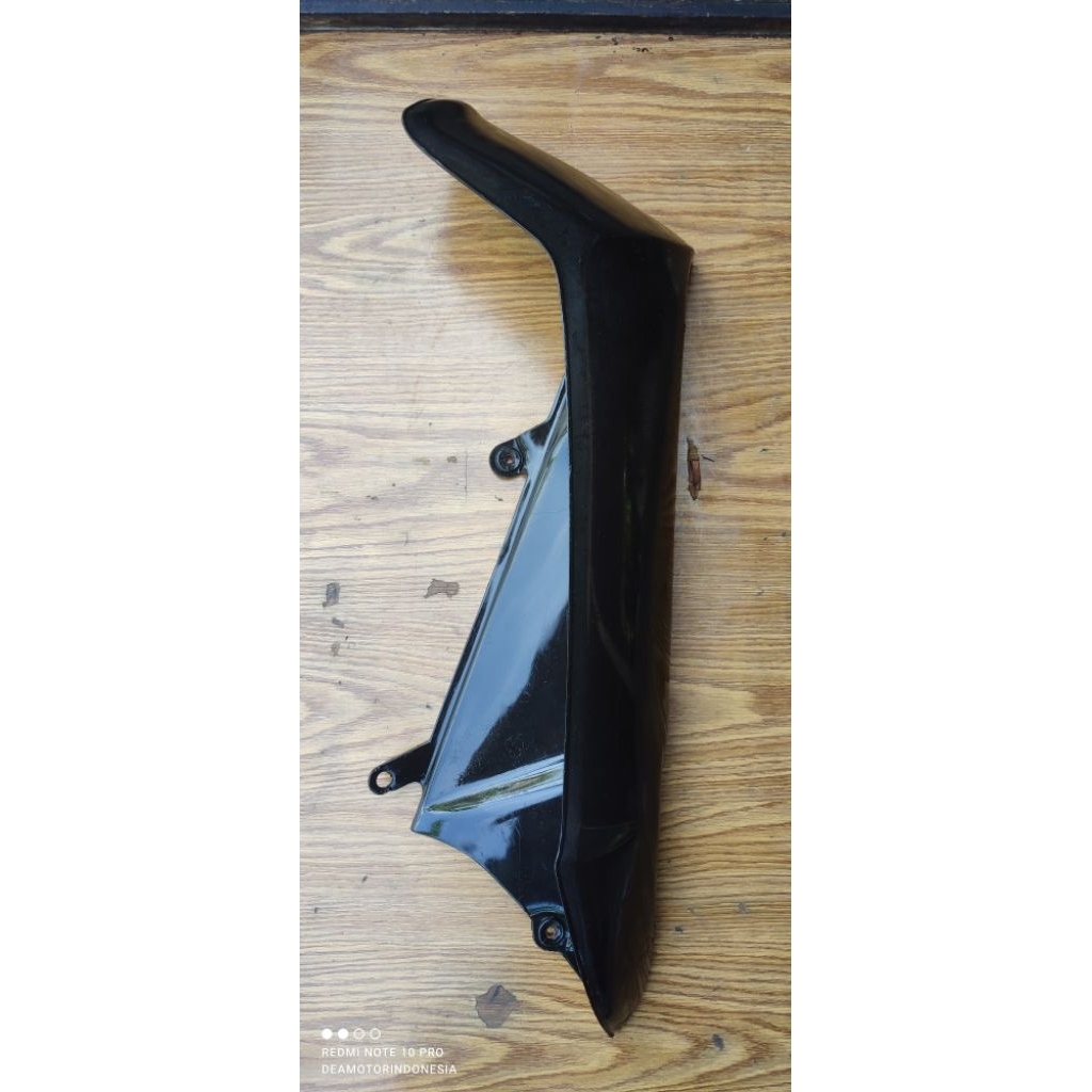 Sayap yamaha fiz force one original Kanan