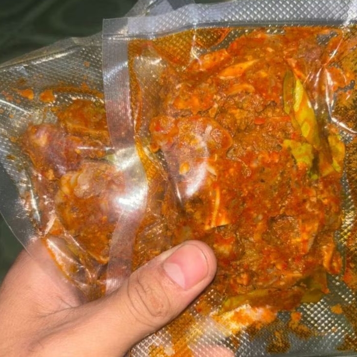 

Balado BUMBU RENDANG Ampela Ati 100gram Balado ati ampela ayam/Frozen Food/Balado sambel goreng/GURIH/PEDAS