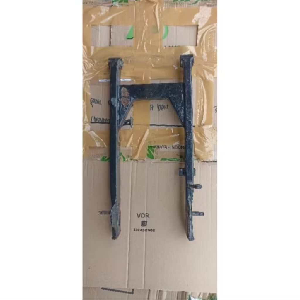 SWING ARM SASIS MOTOR HONDA SUPRA X 125 ORIGINAL COPOTAN SIAP PAKAI