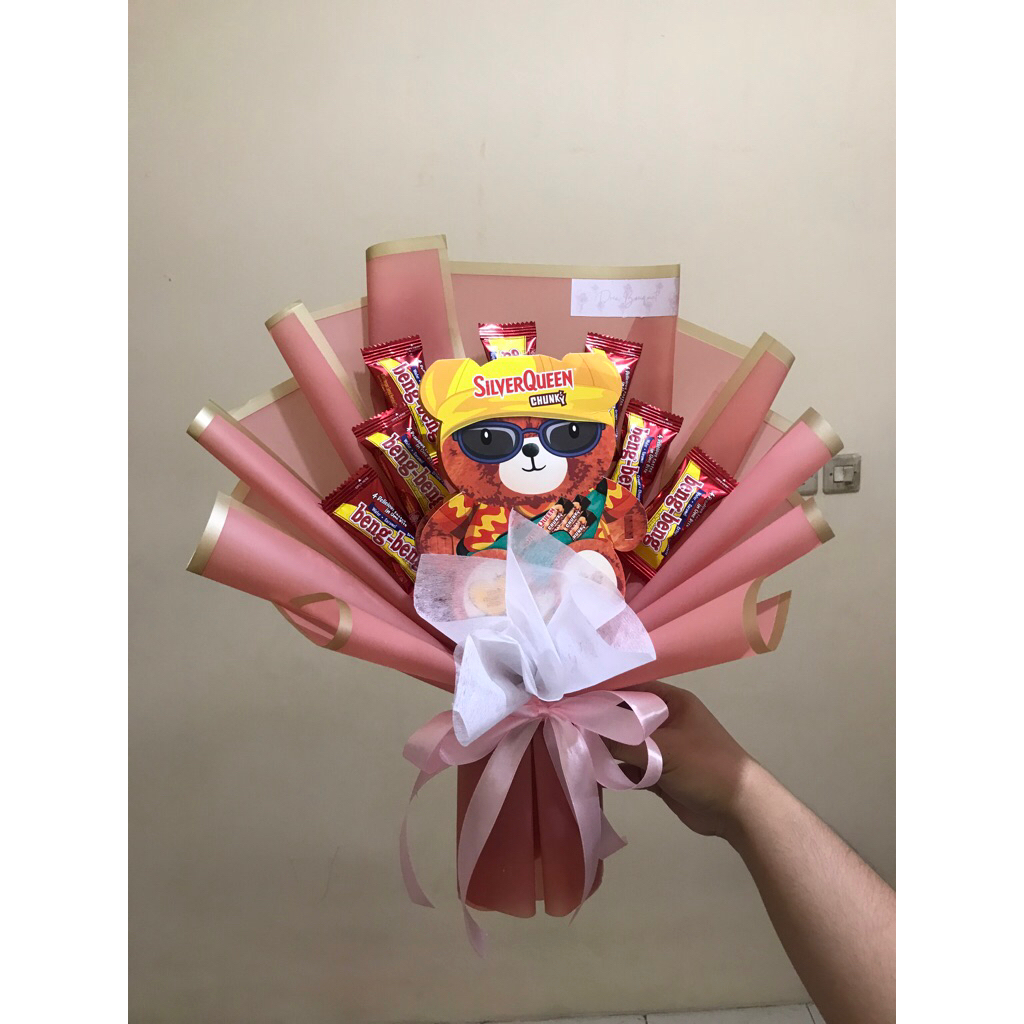 

cokelat Valentine’s Day gift cokelat bang-bang | bouquet cokelat| cokelat silverqueen boneka