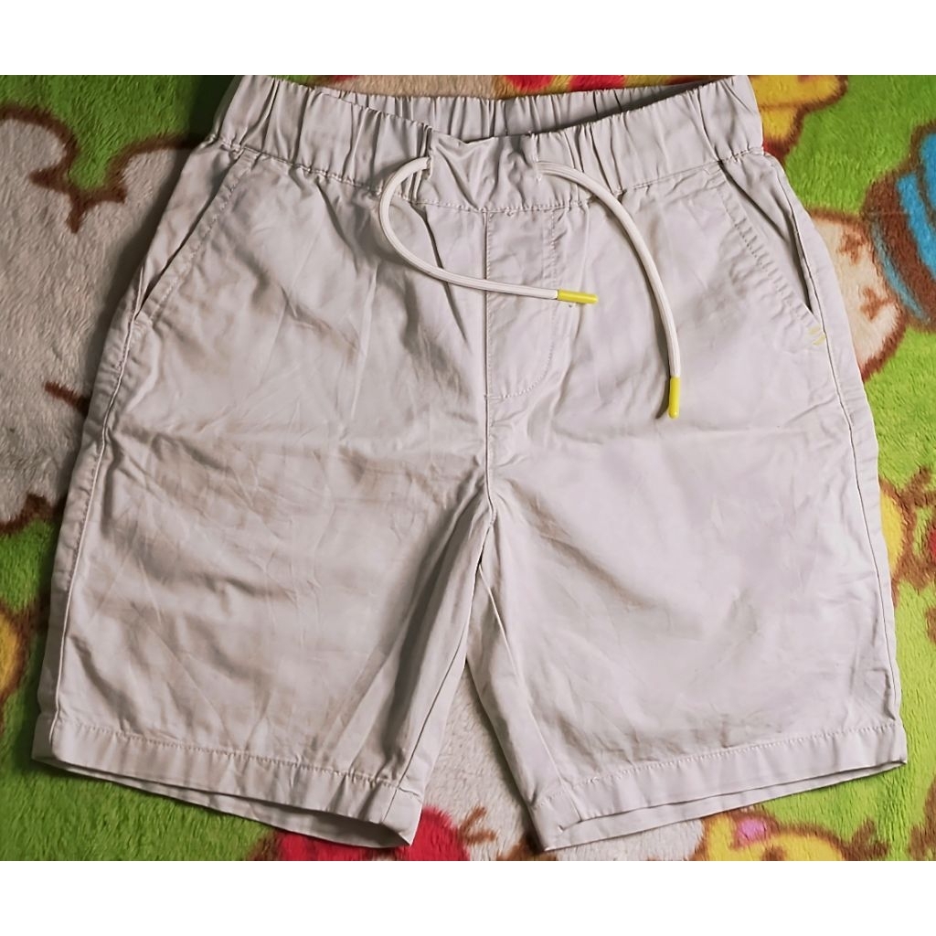 celana pendek Giordano