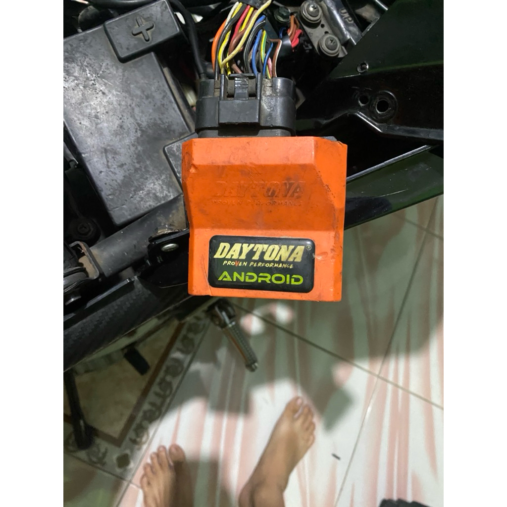 ecu/cdi daytona