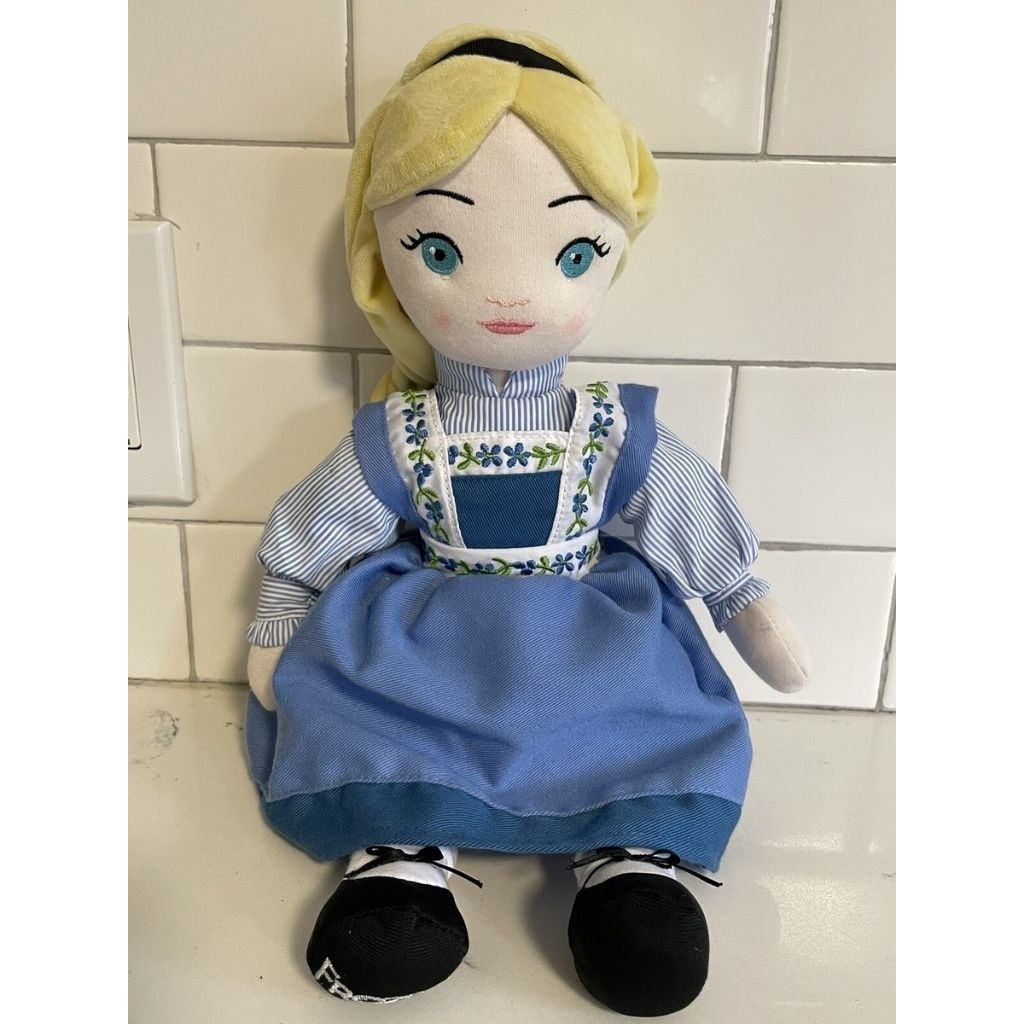 Rare | Boneka Elsa Frozen Kostum Baju Eropa Original Disney Limited Edition