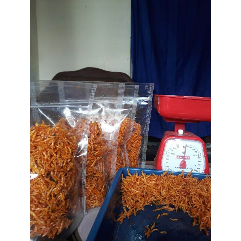 

KENTANG RENYAH MUSTOPA daun jeruk MANIS PEDAS