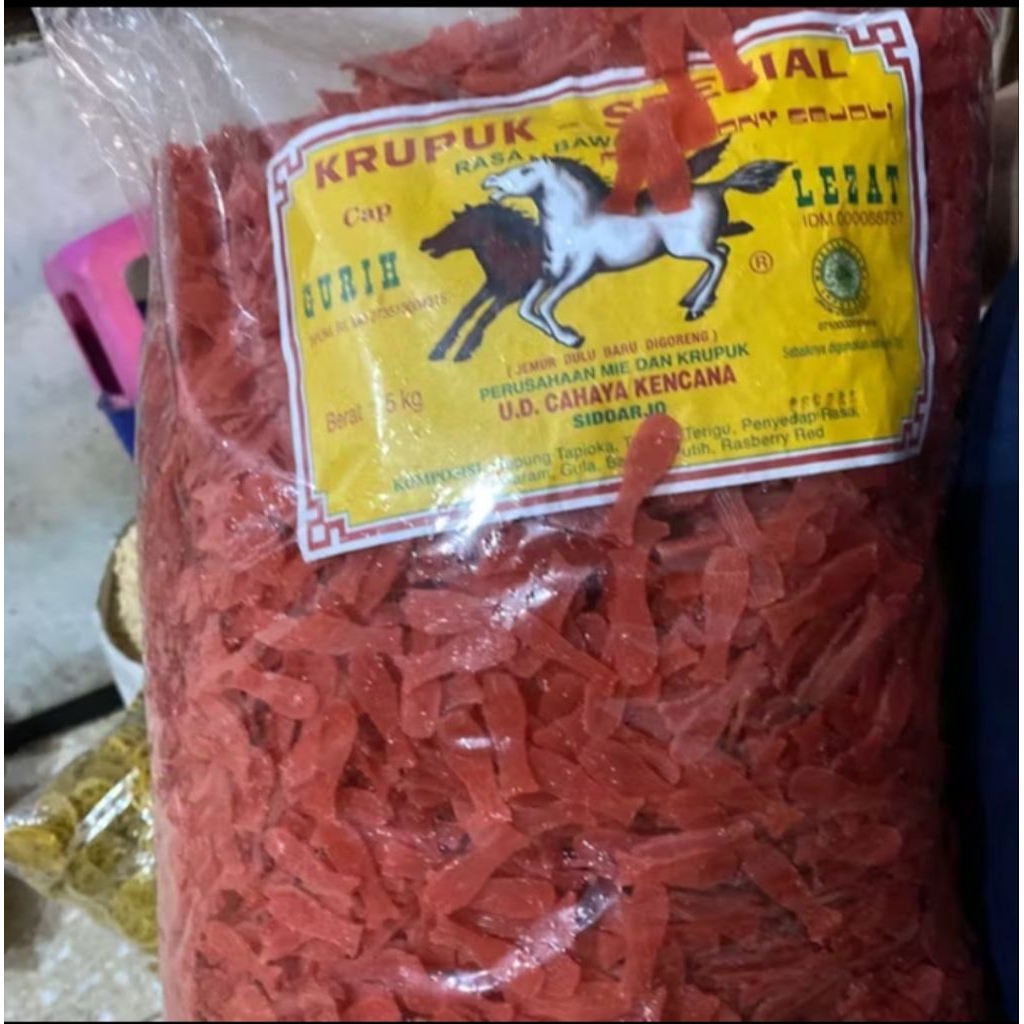 

kerupuk bawang bentuk ikan merah 1 kg
