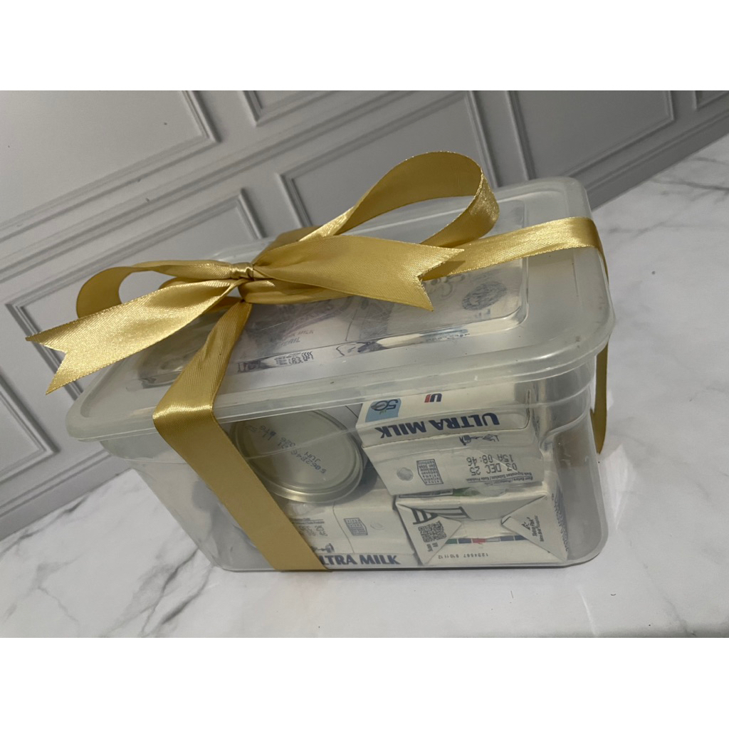 

Hampers ulang tahun Hampers susu kado ulang tahun Hampers wisuda Hampers graduation kado anniversary minuman sehat