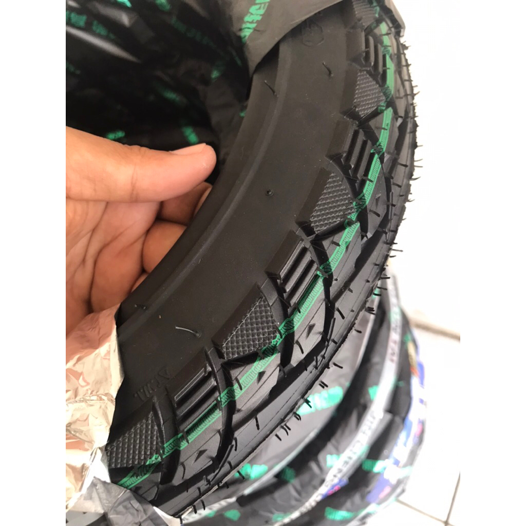 Ban Tubles sepeda listrik