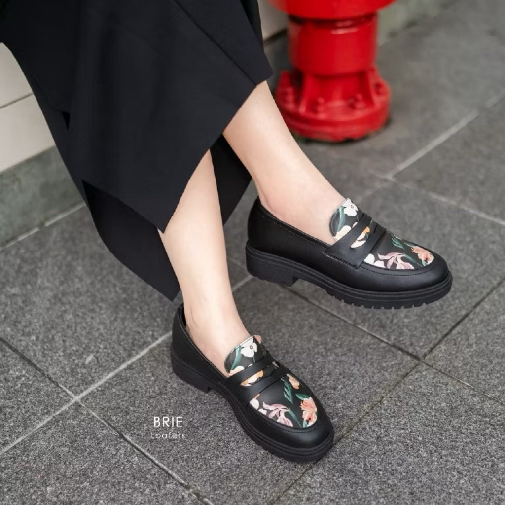 Sepatu wanita Docmart loafers BRIE DAMELIA MELSTORE JKT