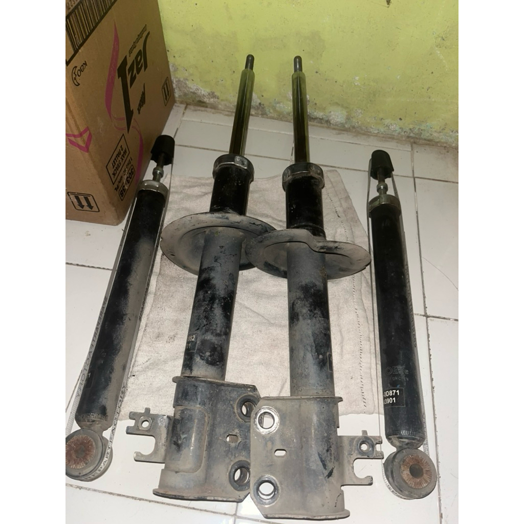 shock breaker bekas etios valco , kampas kopling etios set, karet shock dll.