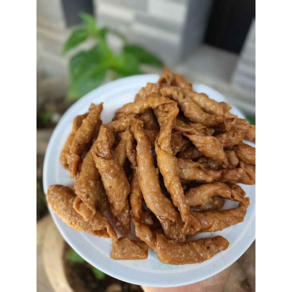 

kacang umpet/ sembunyi