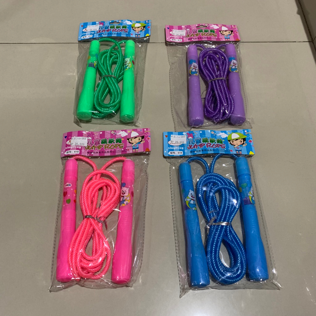 Skipping Anak Berkarakter