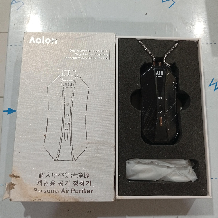 Aolon M10 Kalung Air Purifier / Generator lon Negatif Mini Portable USB