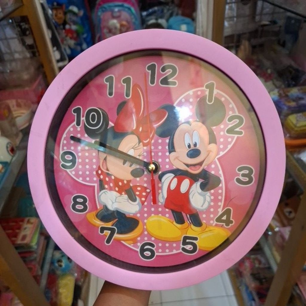 jam dinding mickey mouse