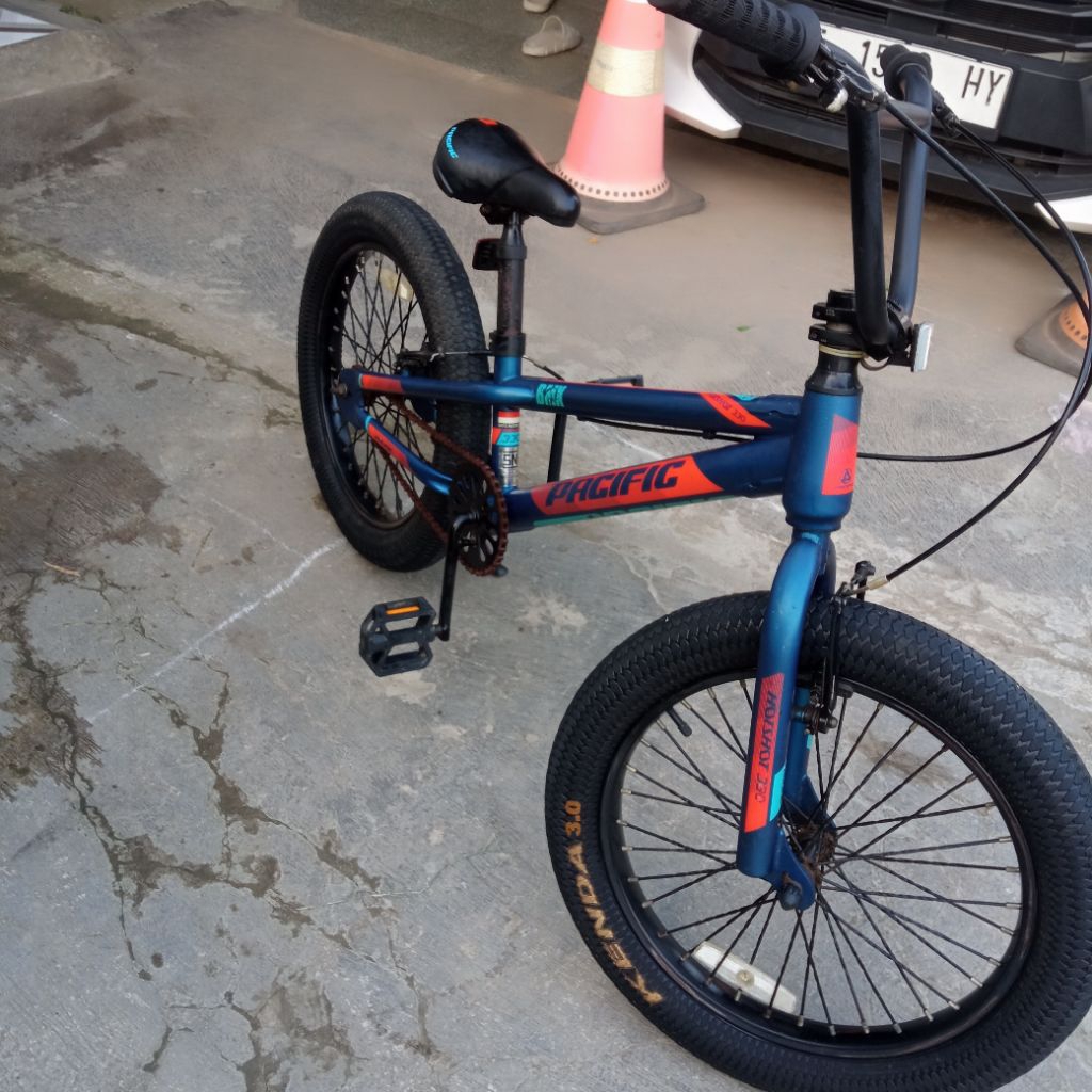 SEPEDA BMX PACIFIC HOTSHOT 330 SECOND BEKAS KARAWANG