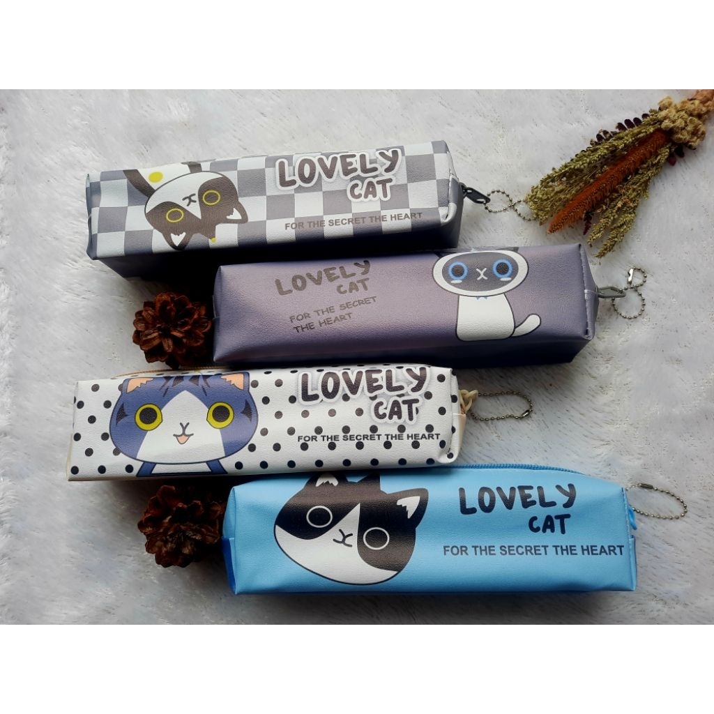 

Tempat pensik karakter,kotak pensik Ziper tepak mini motif kucing