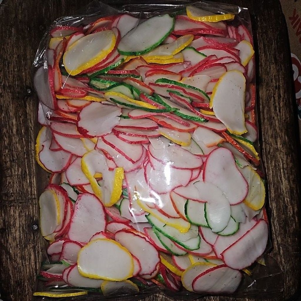 

TIGA PUTRA Kerupuk Bawang Warna-Warni 500gr