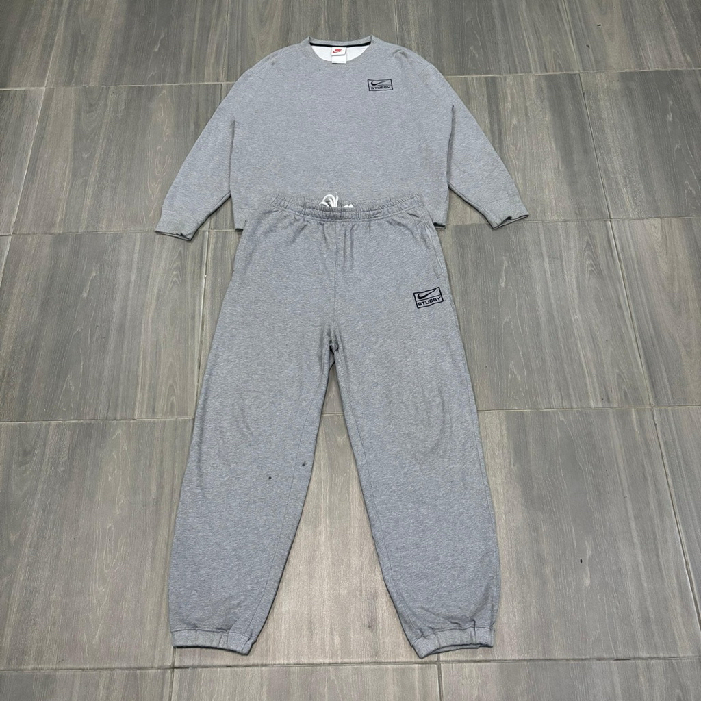 one set stussy x nike crewneck & celana