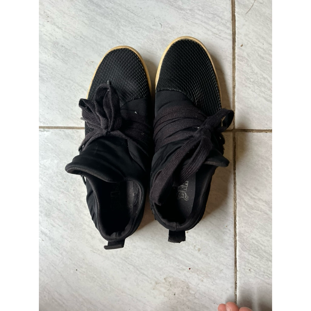 sepatu payless