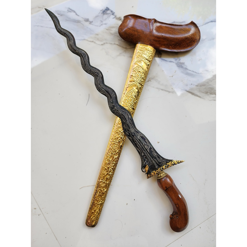 keris sangkelat