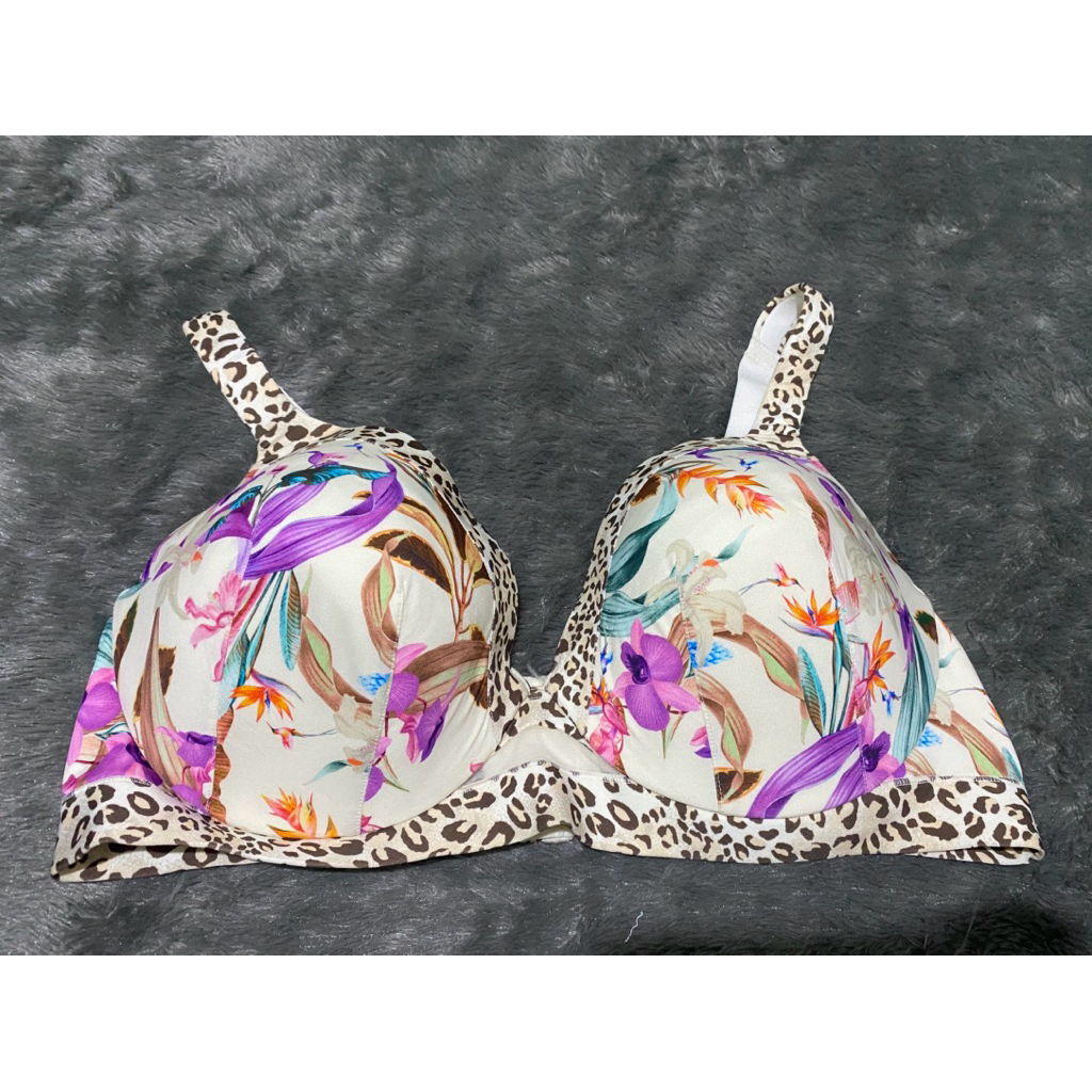 Bra sz 42DD merk CACIQUE sisa Eksport