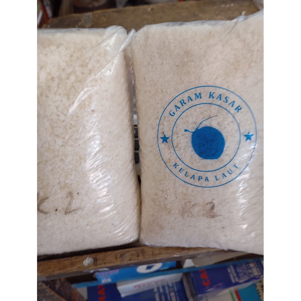 

Garam Kasar Alami 1kg K2 – Asin Murni, Cocok untuk Masakan, Marinasi, & Kebutuhan Rumah Tangga