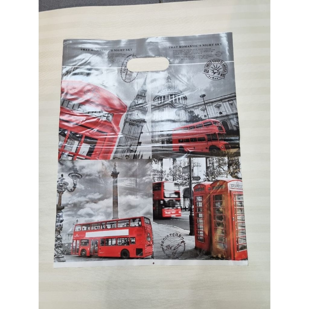 

kantong plastik oval / kantong fashion kado premium 25x35 isi 50 pcs