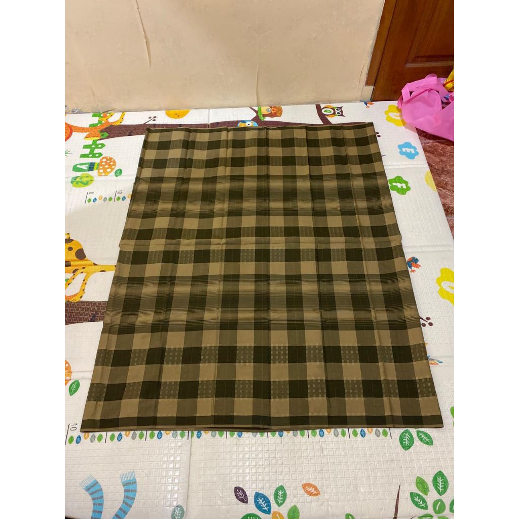 Sarung BHS Sutera 210/2 Second (Preloved)