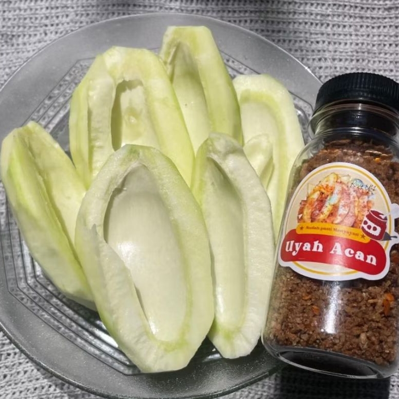 

Uyah Acan Bumbu Pencok Besangrai