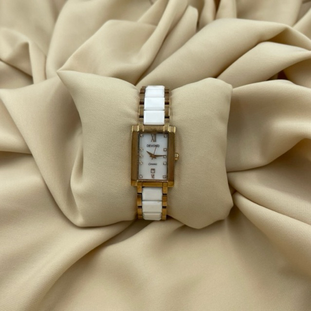 Jam Tangan Devond Wanita DV8015