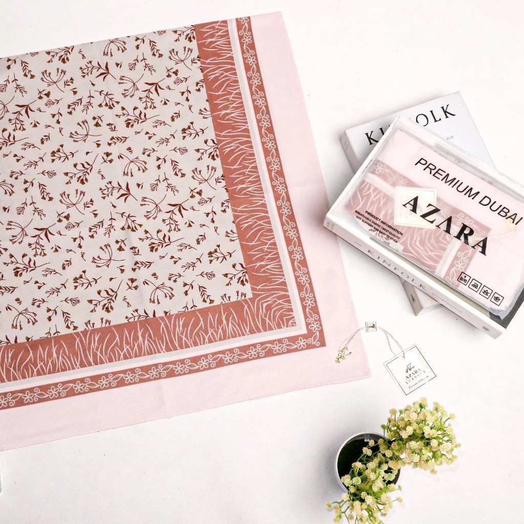 AZARA Hijab Motif Segi Empat