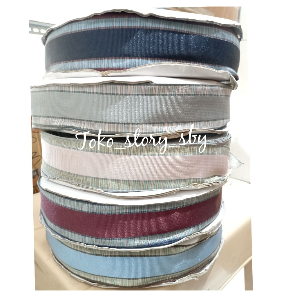 

1 YARD - 3,8 CM PITA KOREA GARIS BERMOTIF /PITA