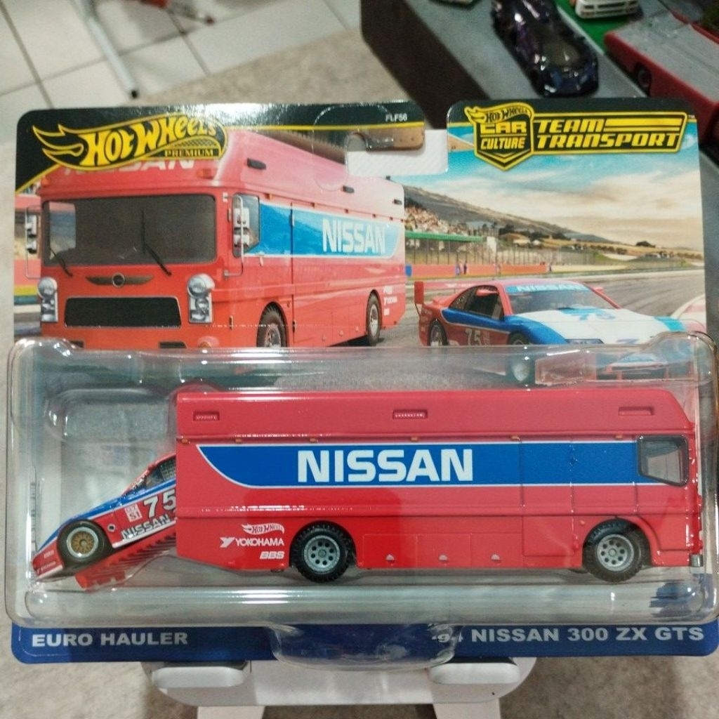 hotwheels EURO HAULER '94 NISSAN 300 ZX GTS