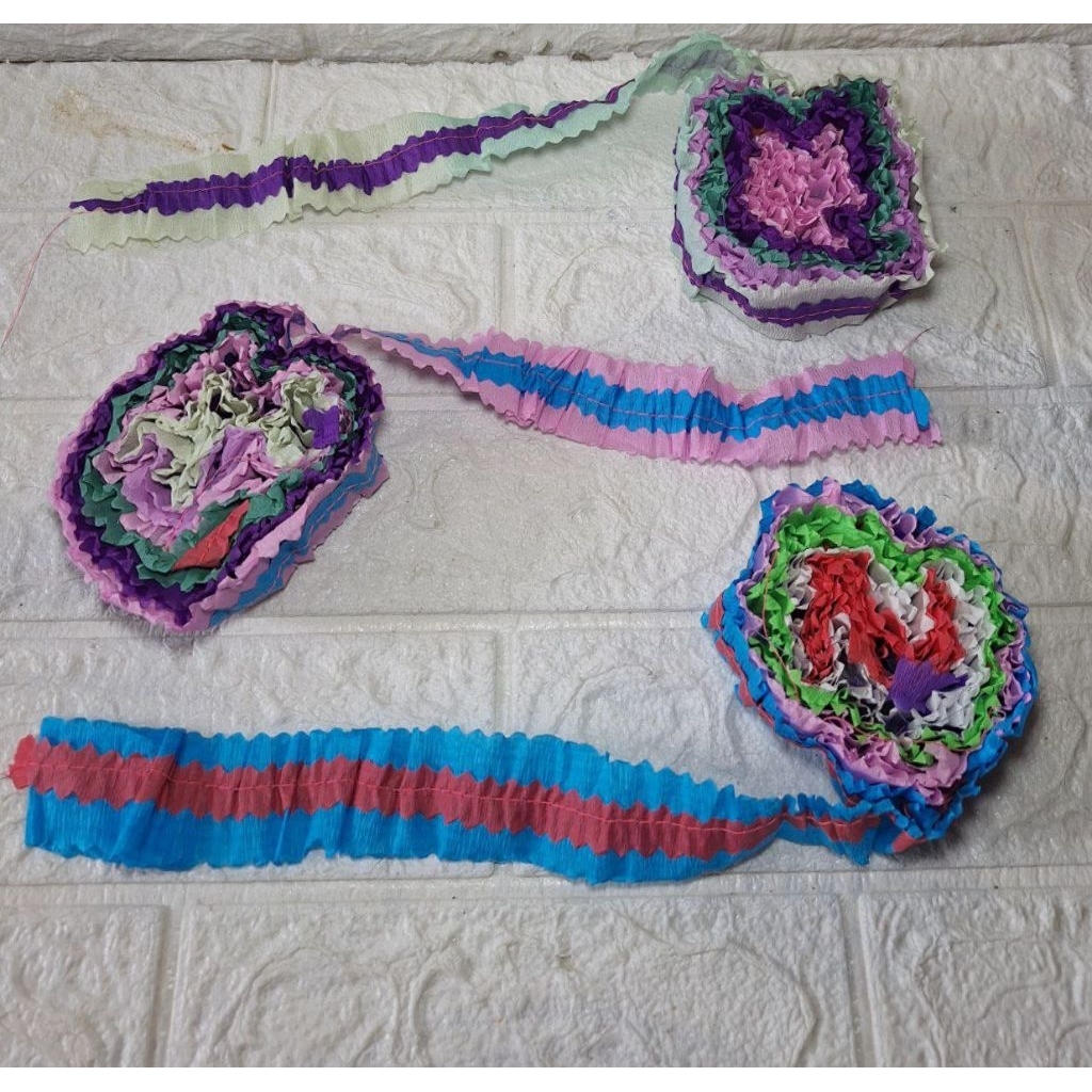 

Kertas Krep Jahit Bunga Warna Warni