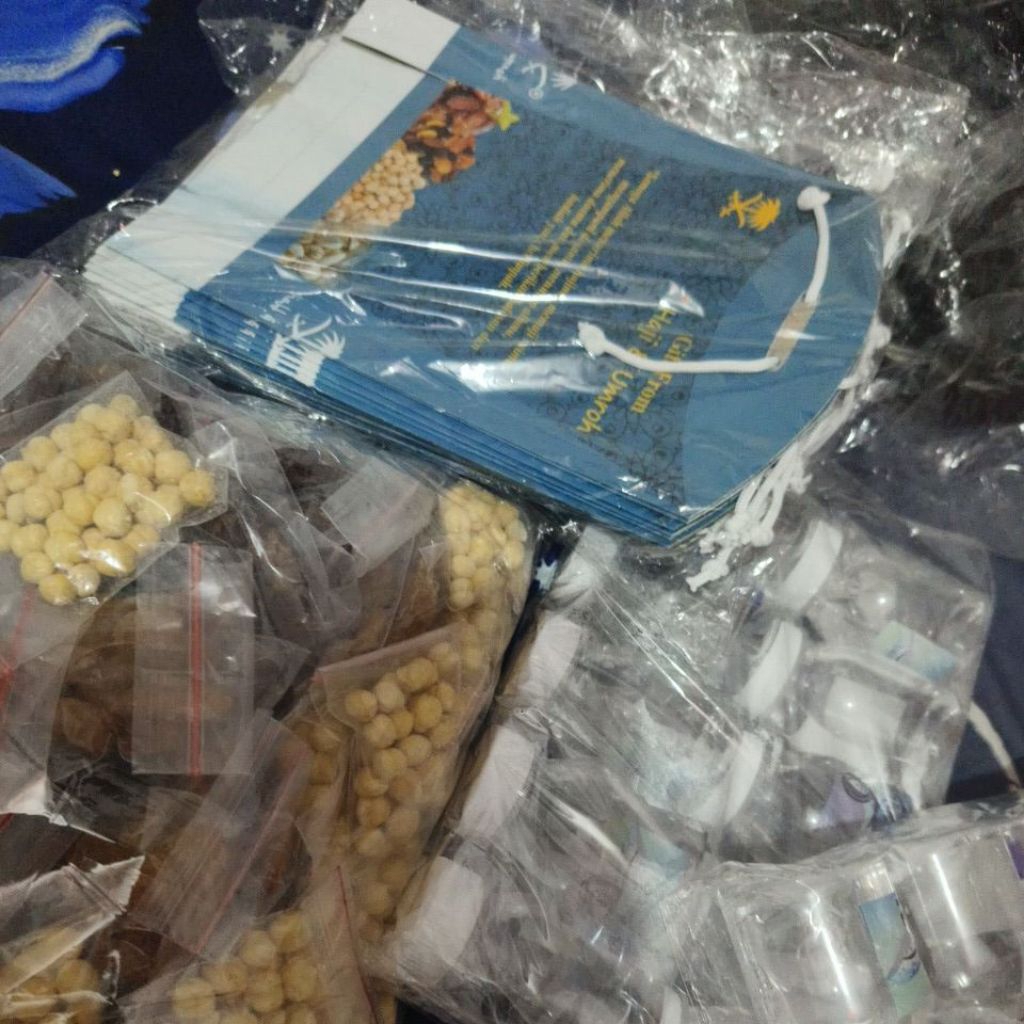 Parfum dan oleh-oleh umroh