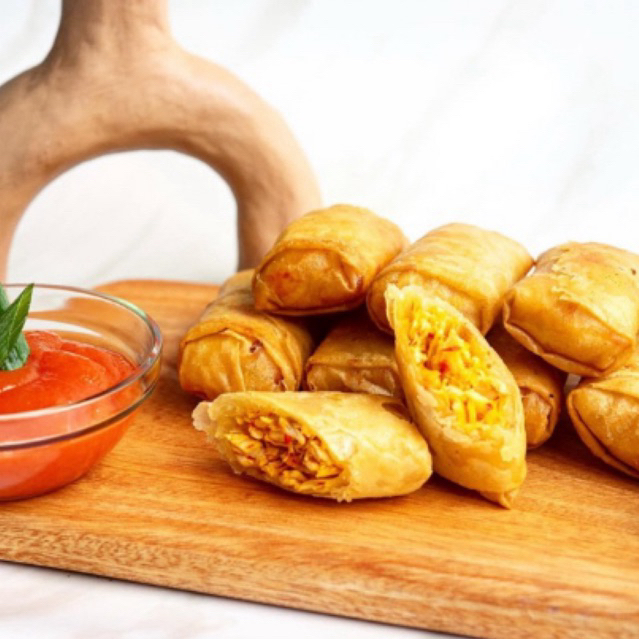 

lumpia isi ayam suir mercon