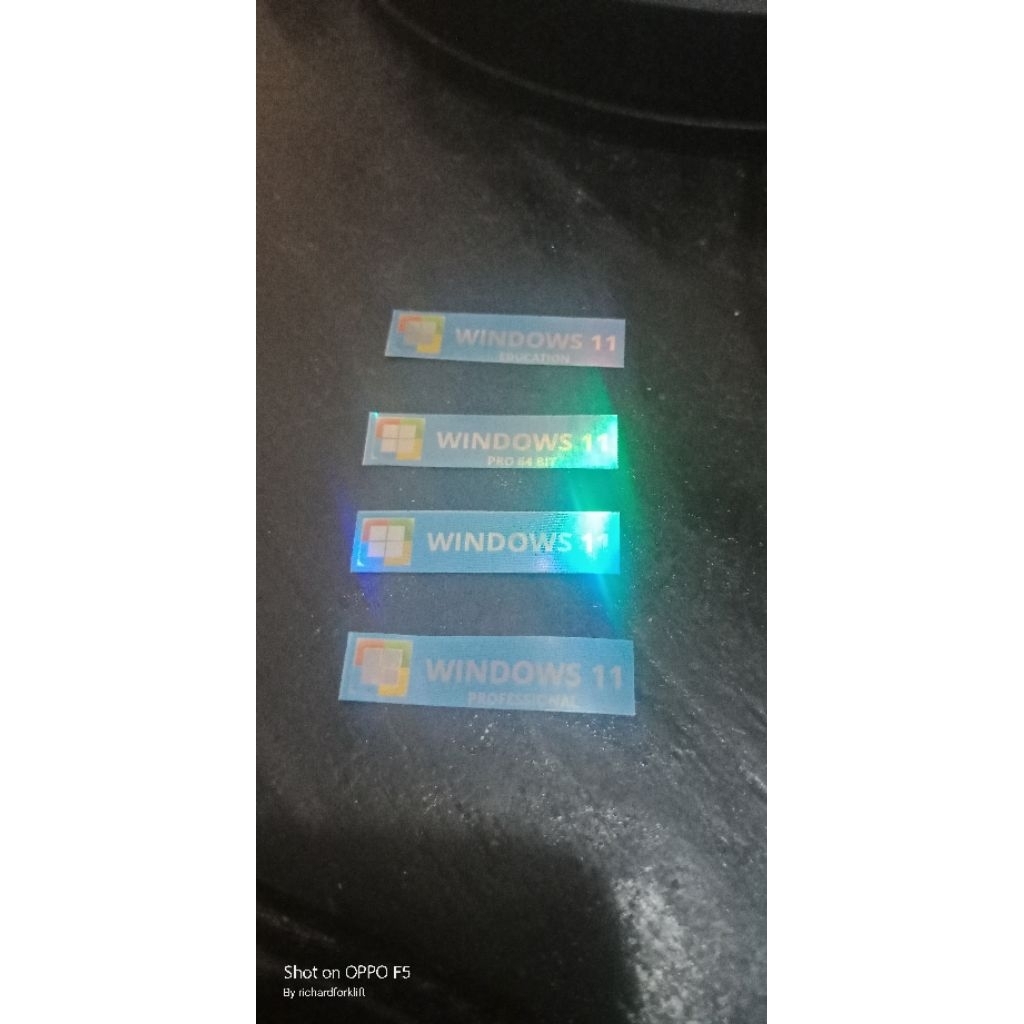 stiker windows 11 hologram sky series  laptop komputer