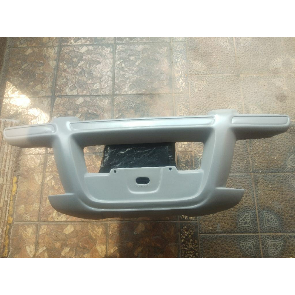 Tanduk Depan Toyota Avanza Daihatsu Xenia 2004-2006 Non VVT-I + Cat