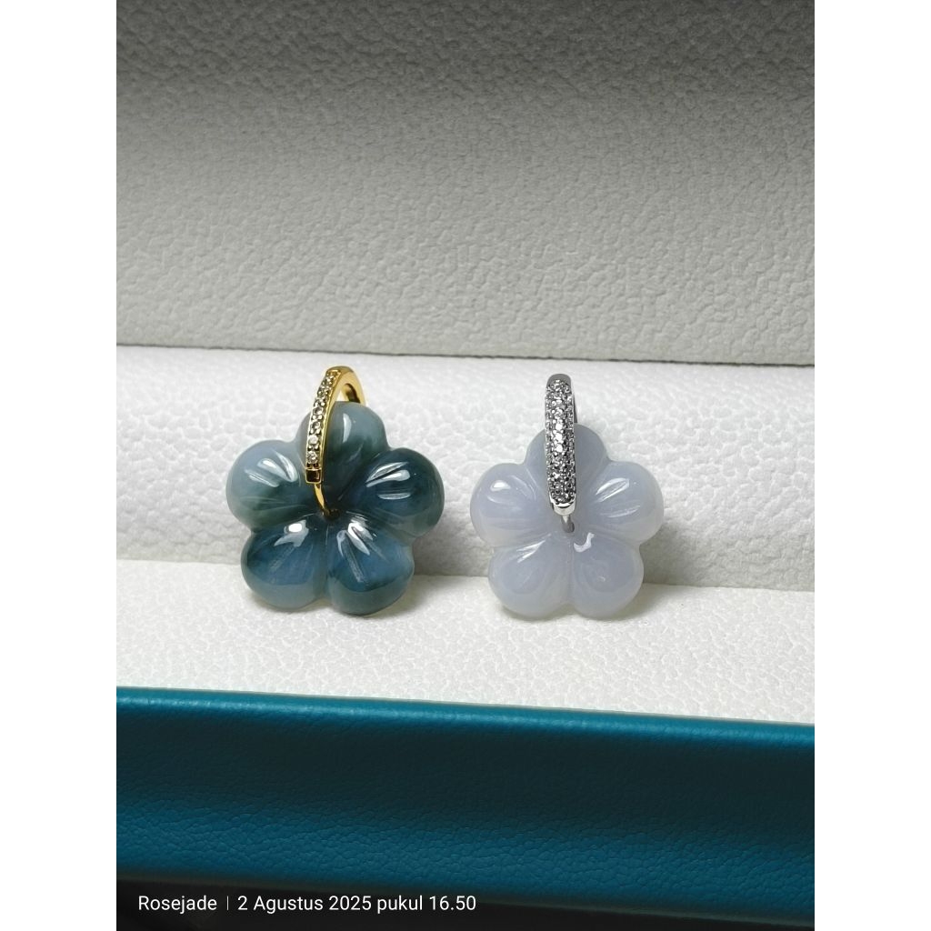 Kalung Giok Burma Bunga Sakura pengait perak s925 lapis emas bersertifikat