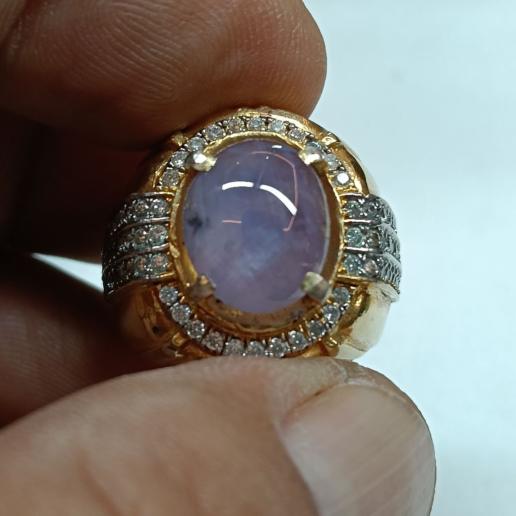 purple sapphire Ceylon mata udang bodyglass