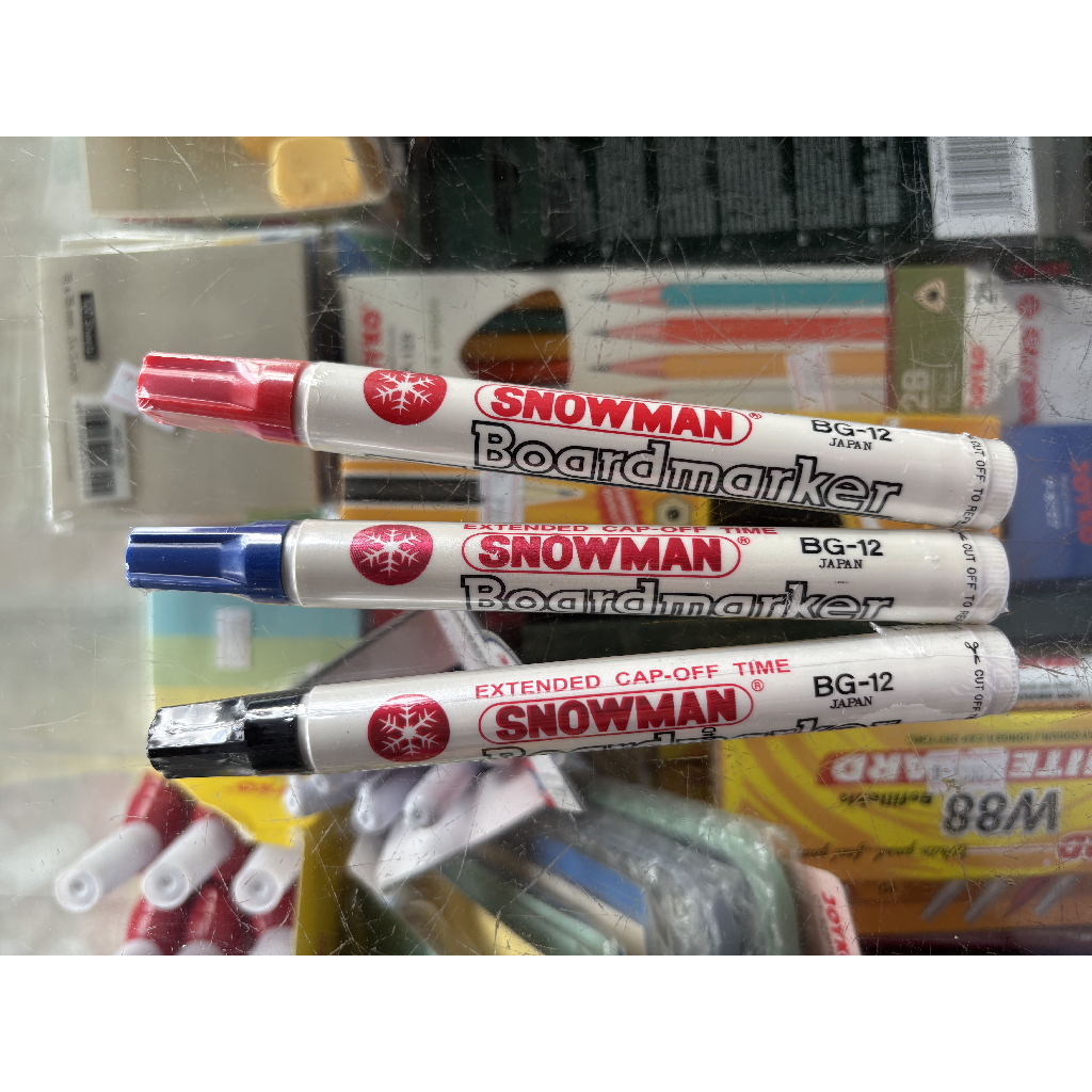 

Spidol Snowman Whiteboard – Hitam Biru Merah, Non Permanen, Bisa Dihapus & Isi Ulang